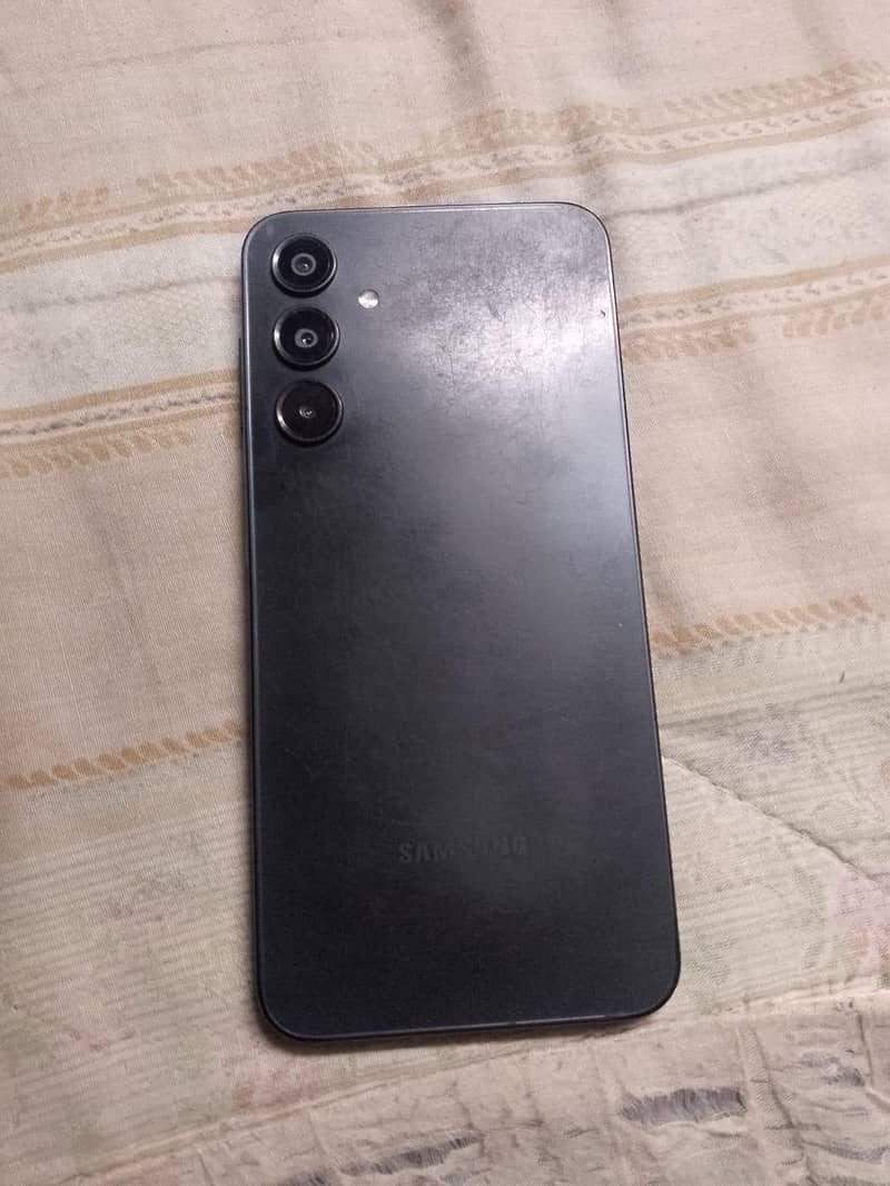 Samsung A16 1