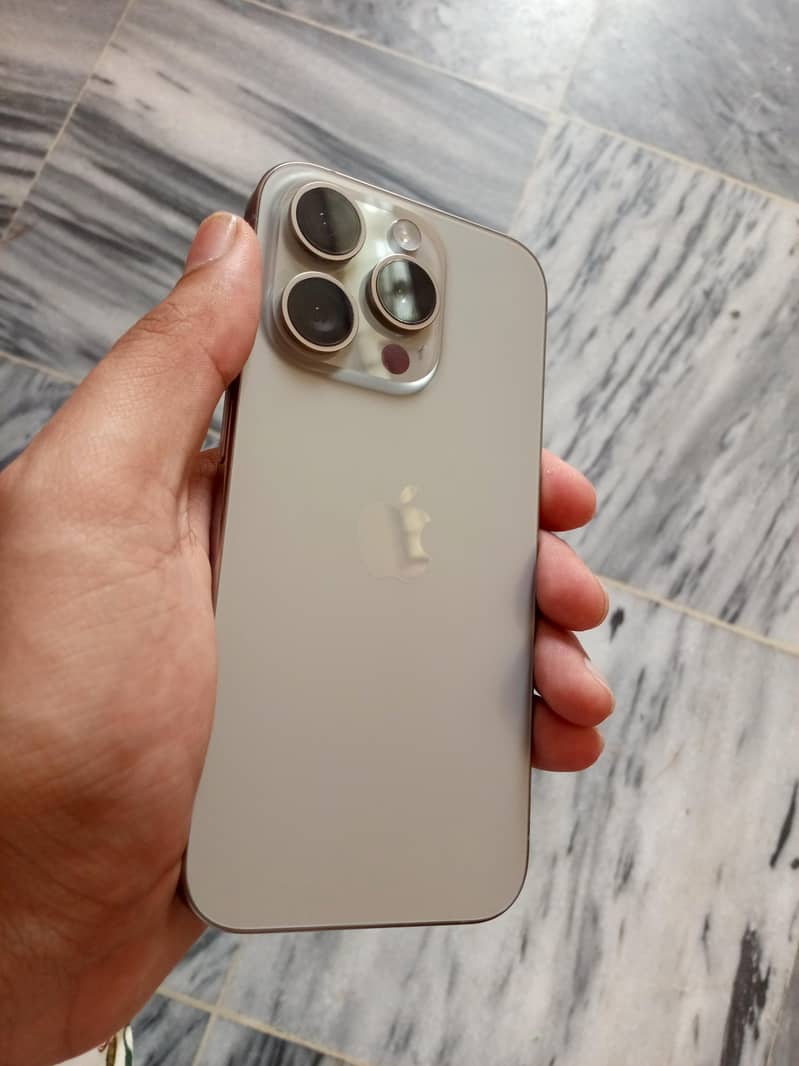 iPhone 15 Pro Mint Condition 8