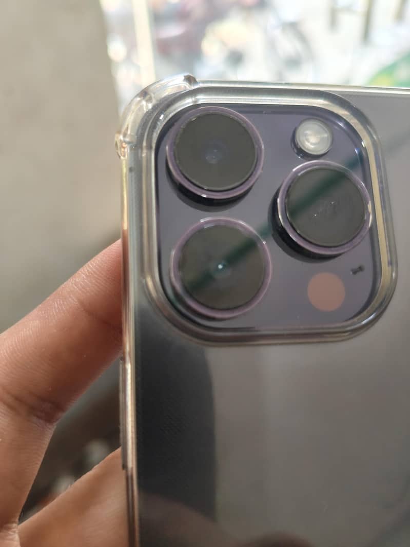 Apple iPhone 14 Pro Max 11