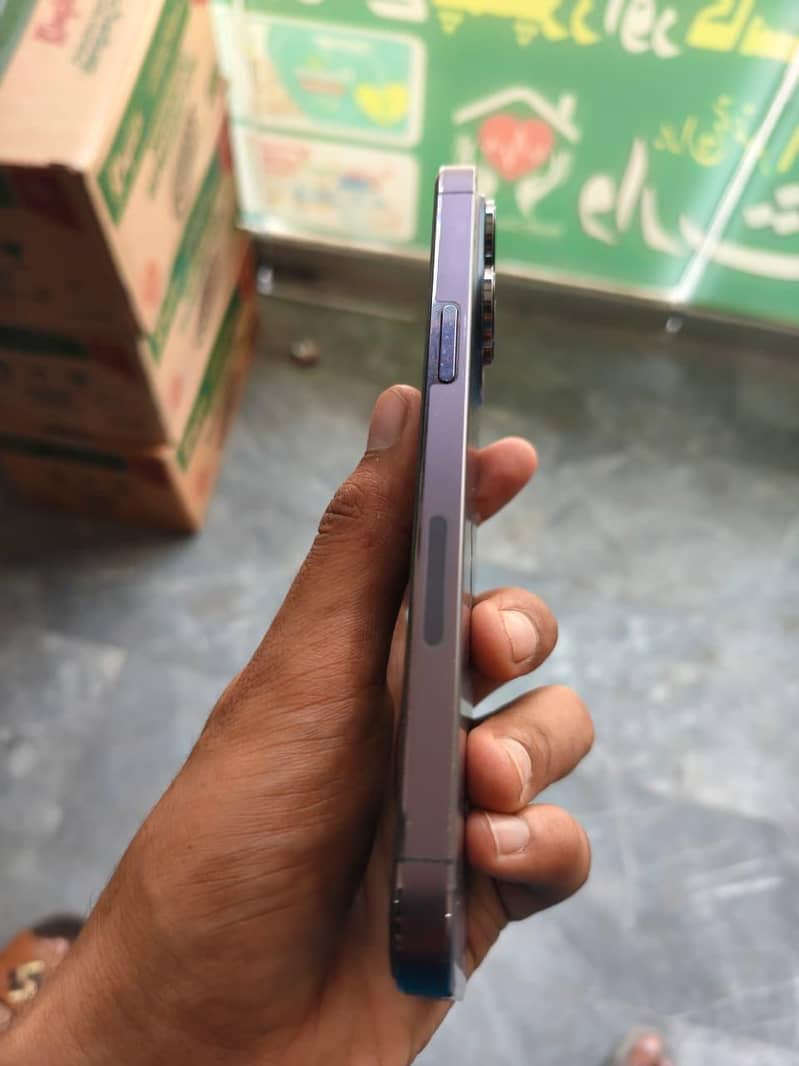Apple iPhone 14 Pro Max 14