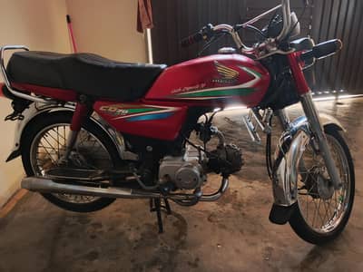 HONDA C7 70 FOR SALE 2015 MODEL