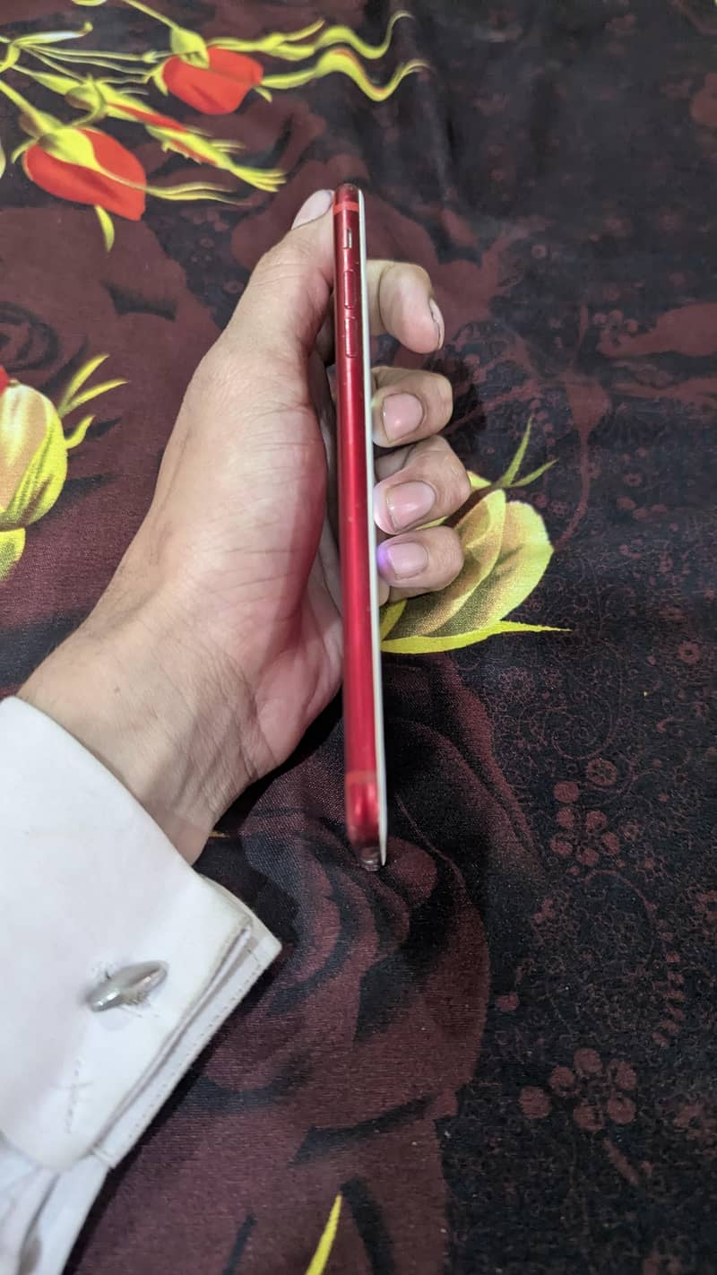 Apple iPhone 7 Plus 4