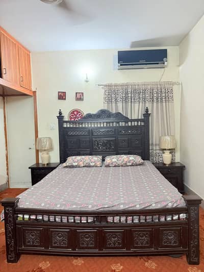 wooden bed