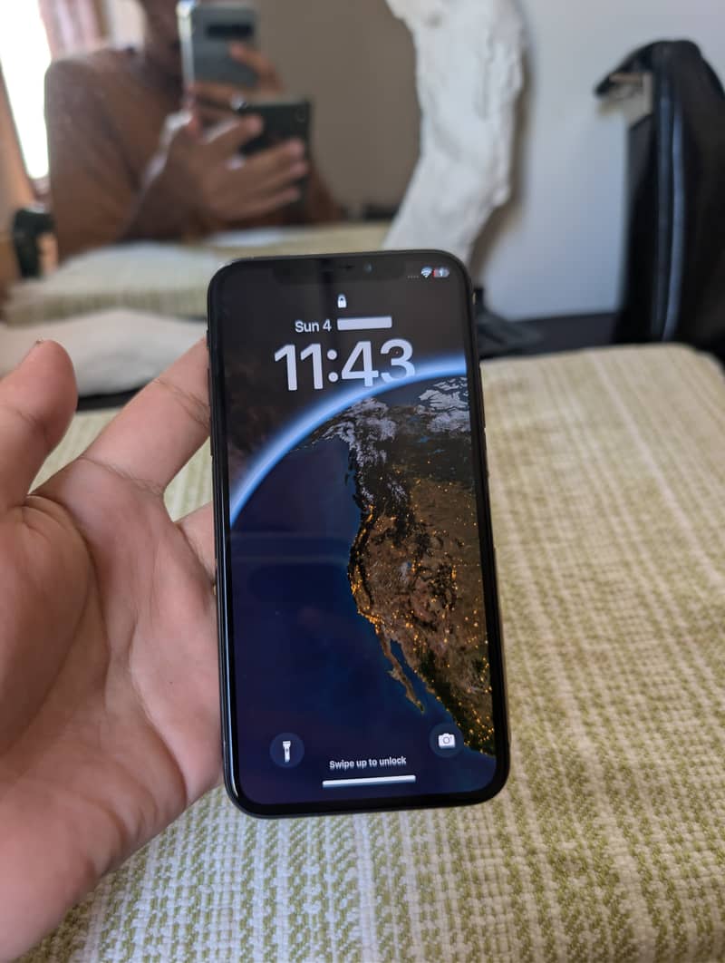 Apple iPhone X 1
