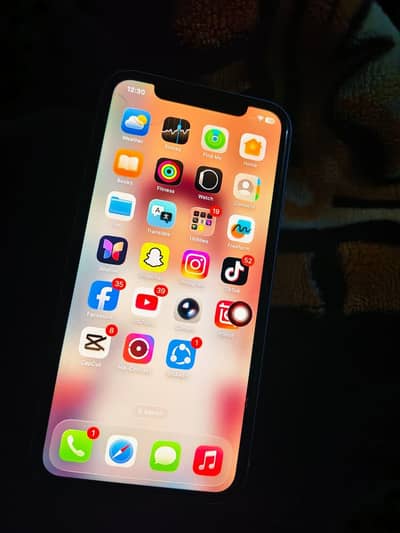 Apple iPhone 11 64gb urgent for sale 03360300777