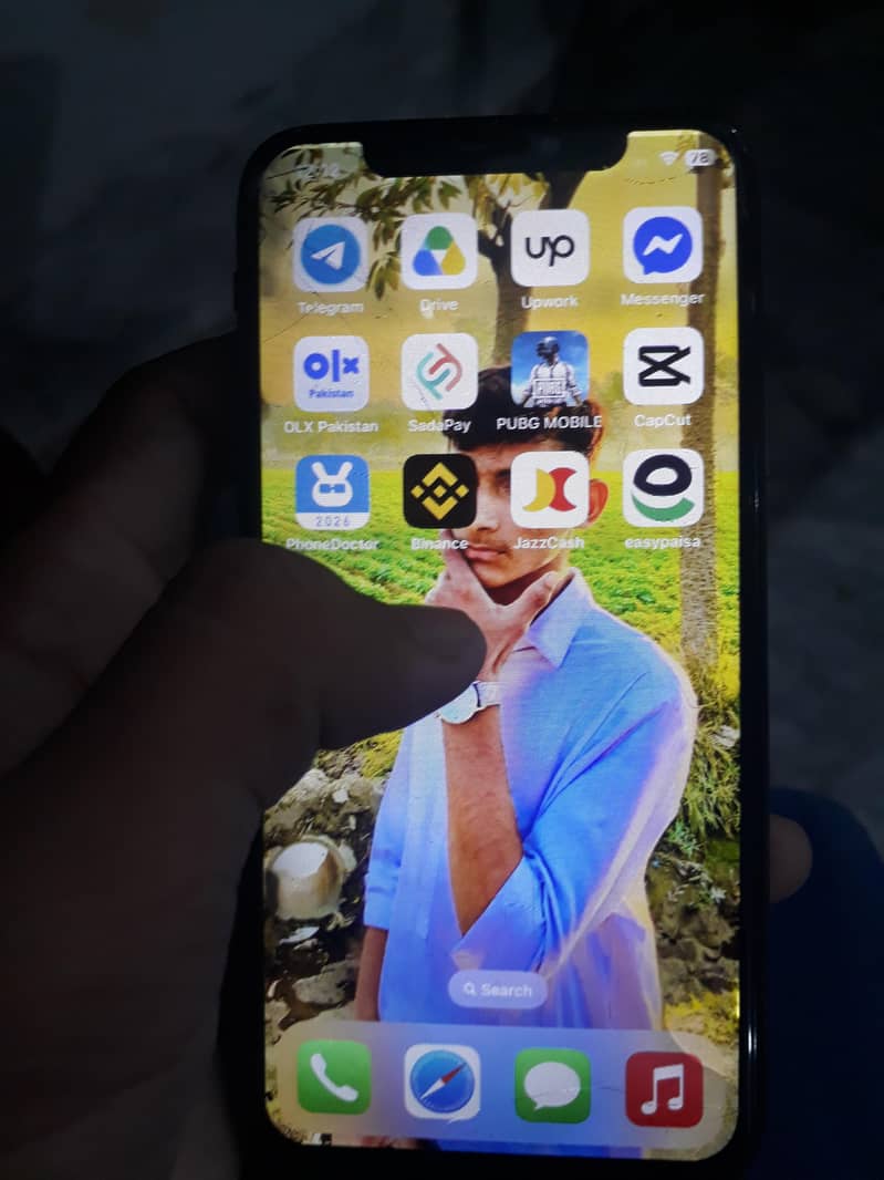 Apple iPhone XS 3
