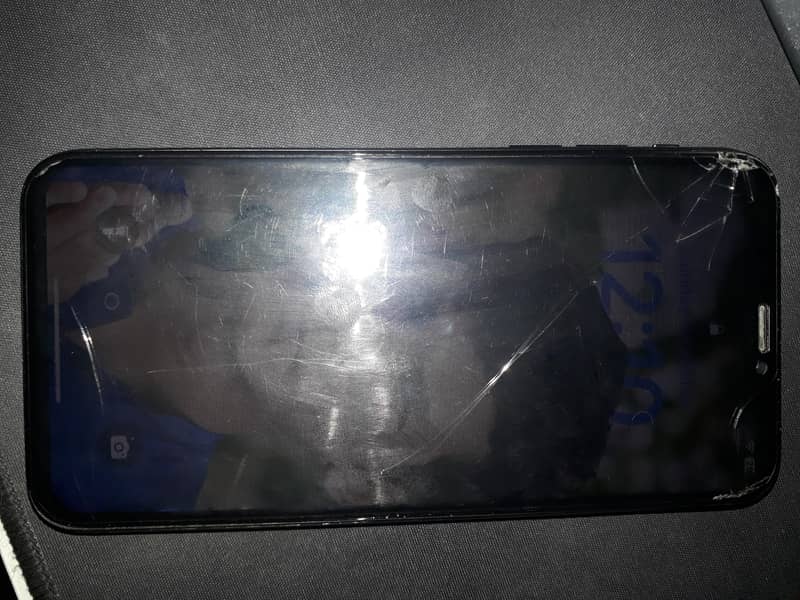 Apple iPhone XS 12