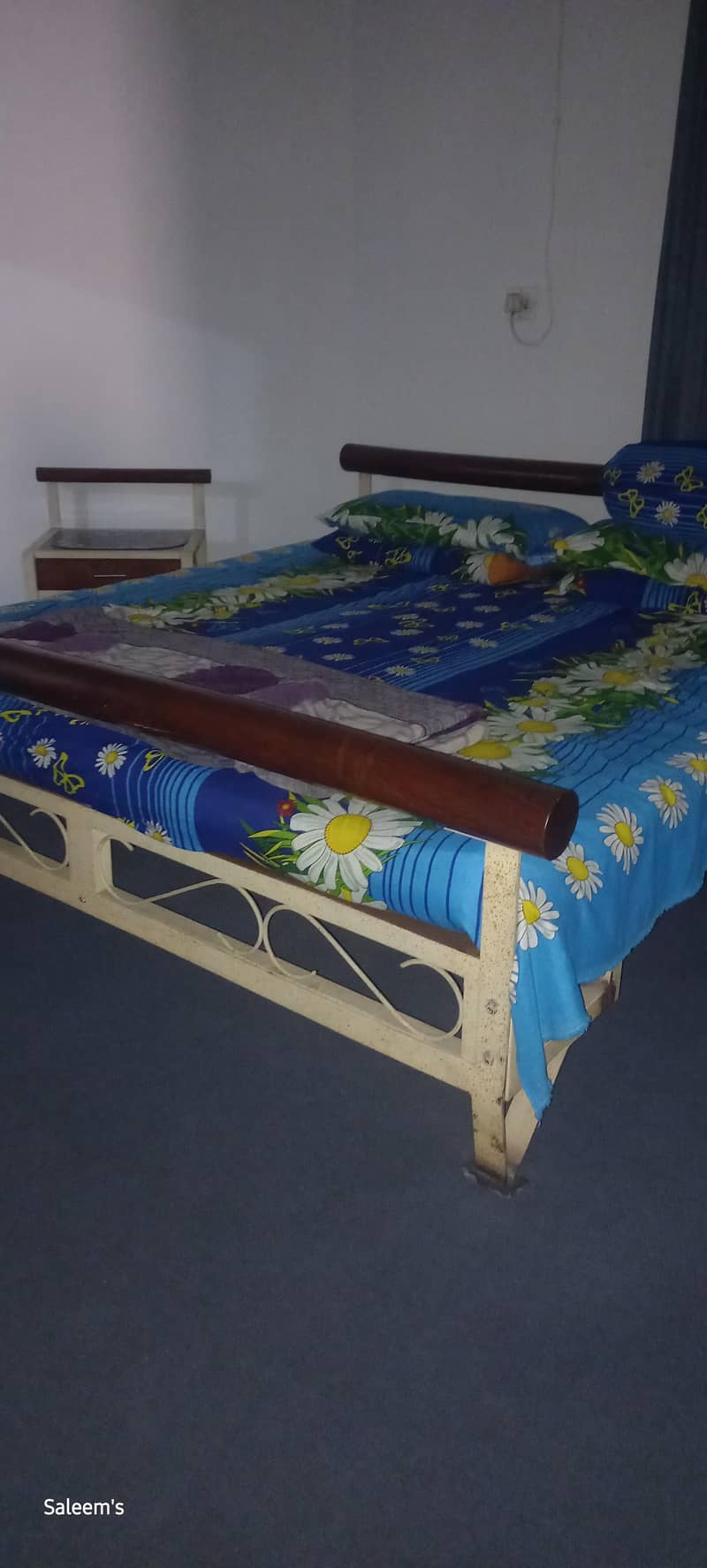Iron bed 1