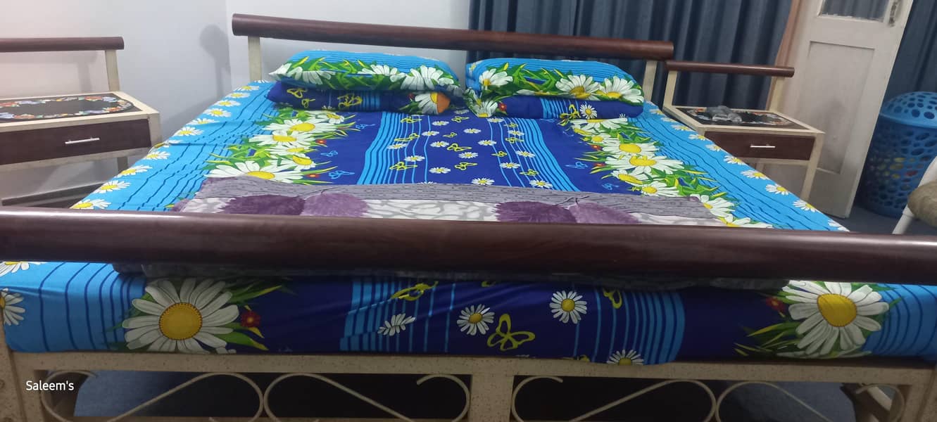 Iron bed 4
