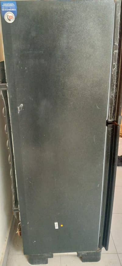 Dowlance inverter Fridge 9 month used condition Brand New