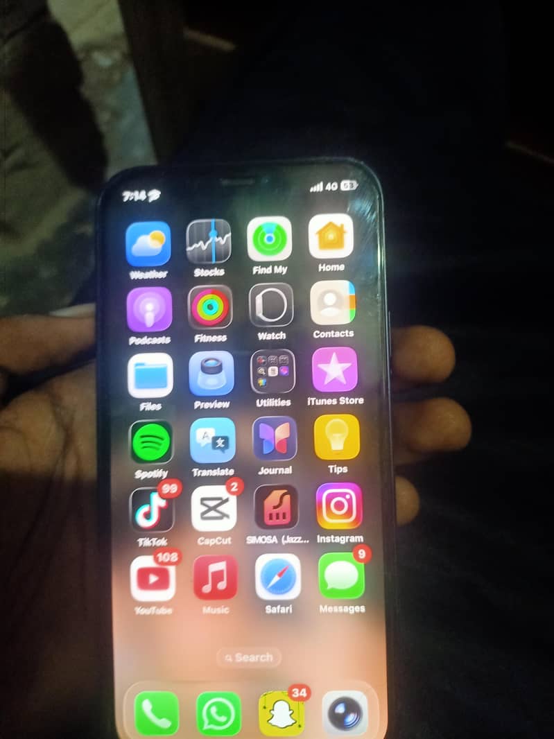 Apple iPhone 12 3