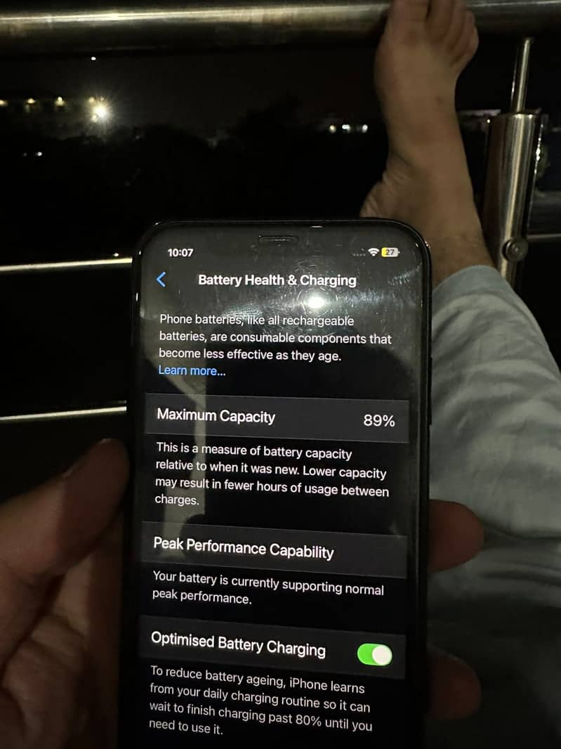Apple iPhone XR 5