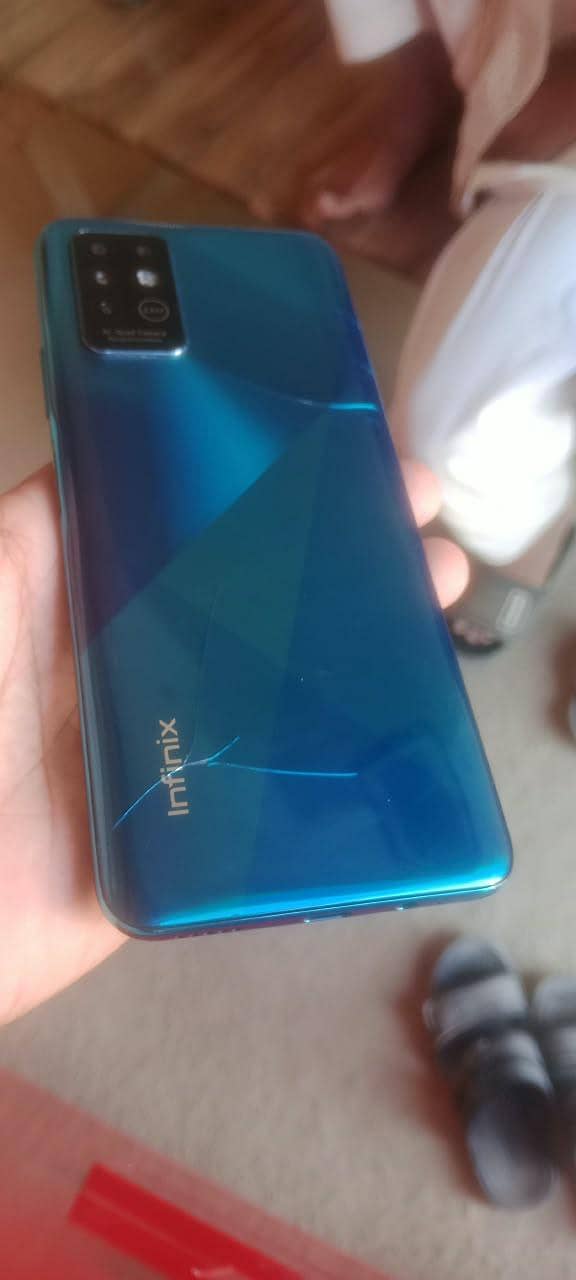 Infinix Note 8 1