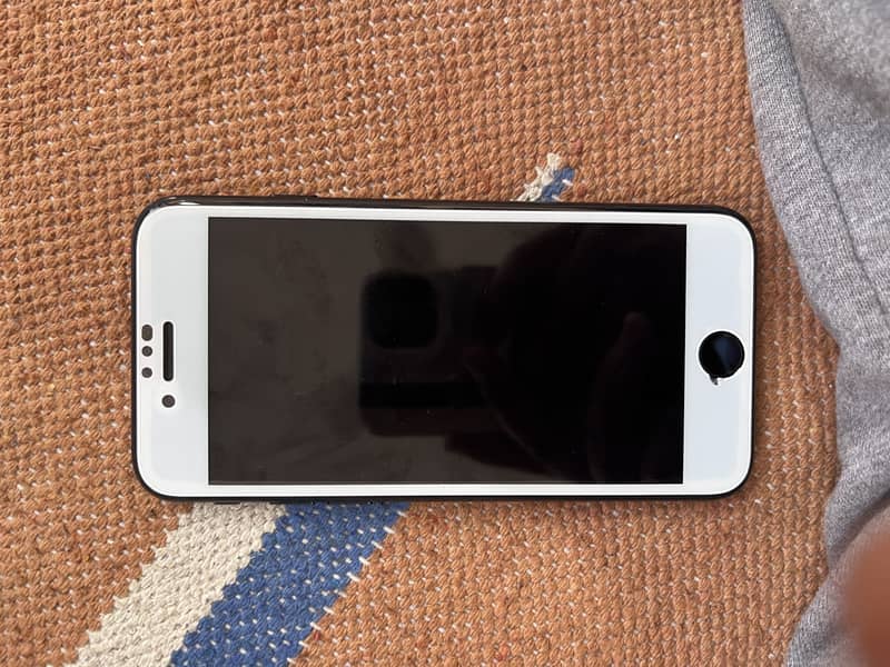 Apple iPhone SE 4