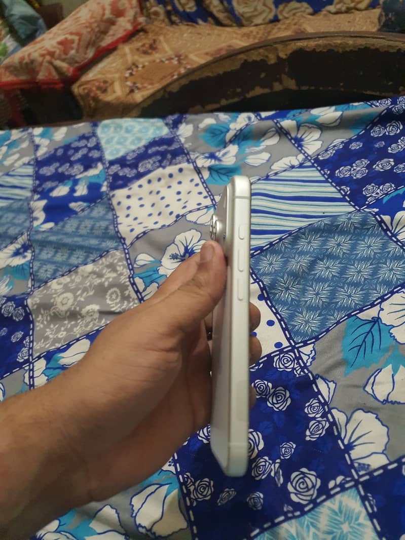 Apple iPhone 17 Pro 3