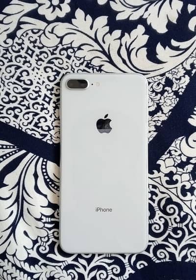 Apple iPhone 8 Plus