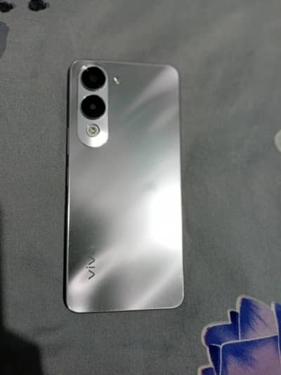 Vivo Y04
