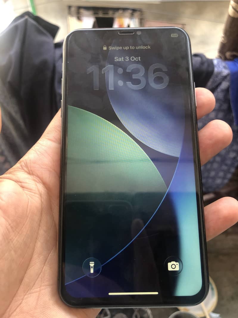 Apple iPhone 11 Pro Max 1