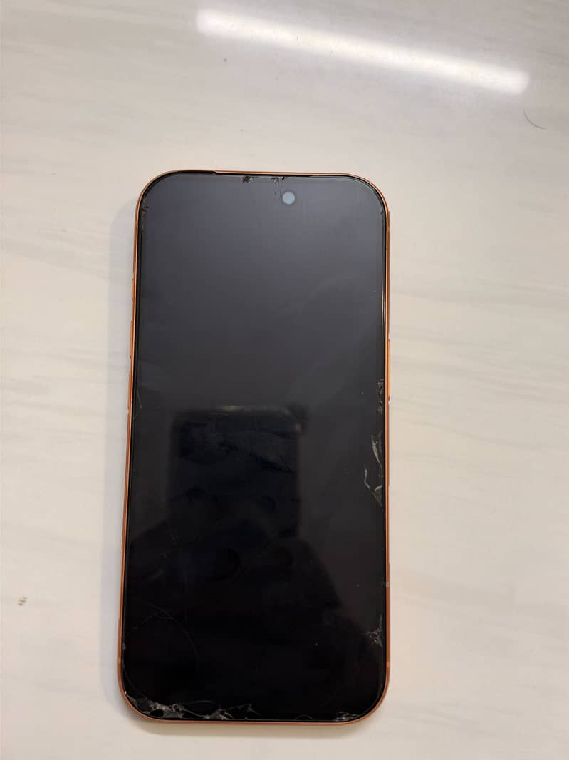 Apple iPhone 17 Pro 4