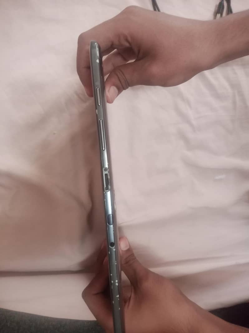 tablet 1