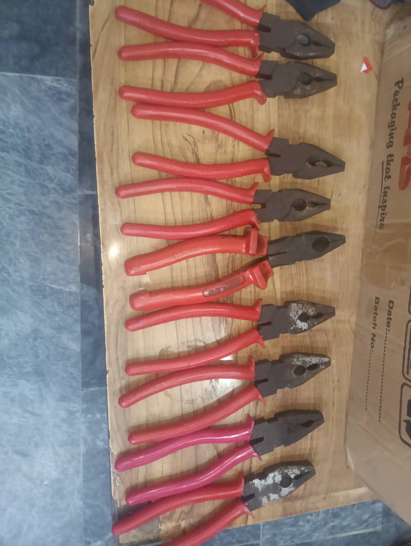 Plas Tool 1