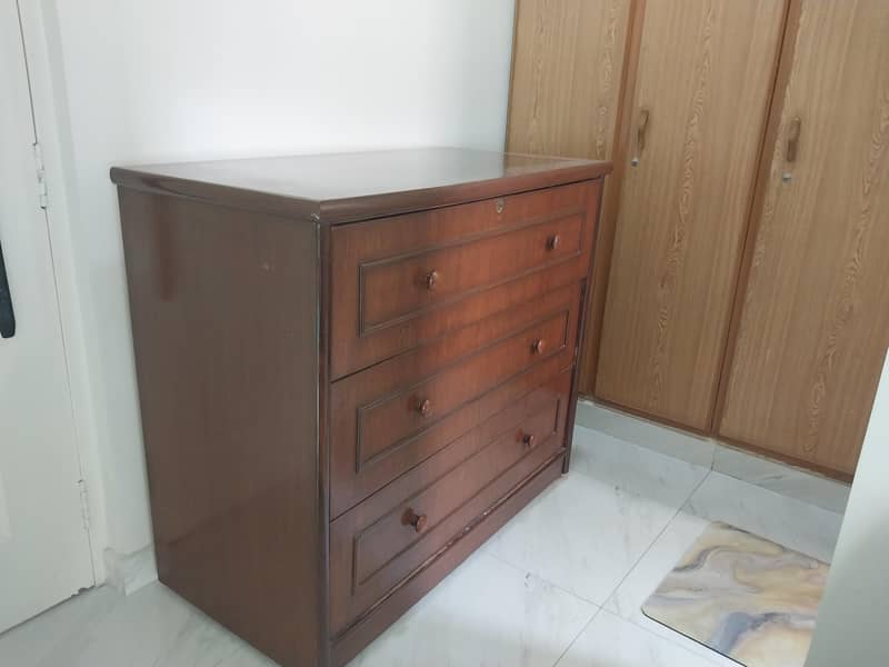 Chester Drawer 1