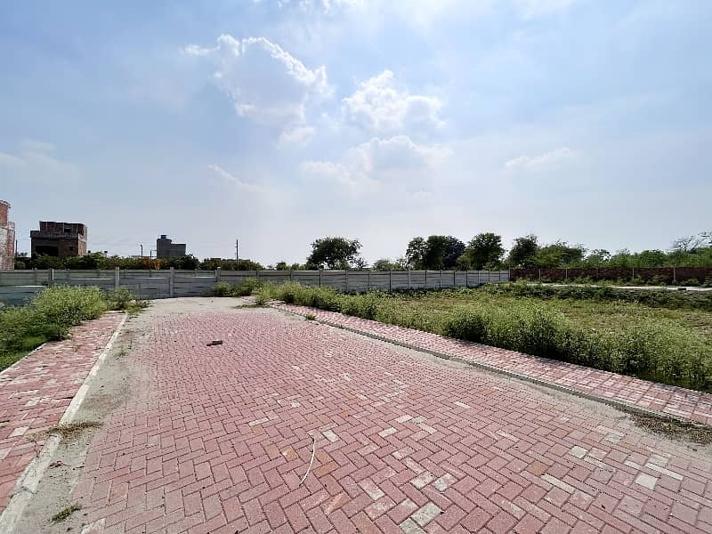 5 MARLA PLOT FOR SALE 1