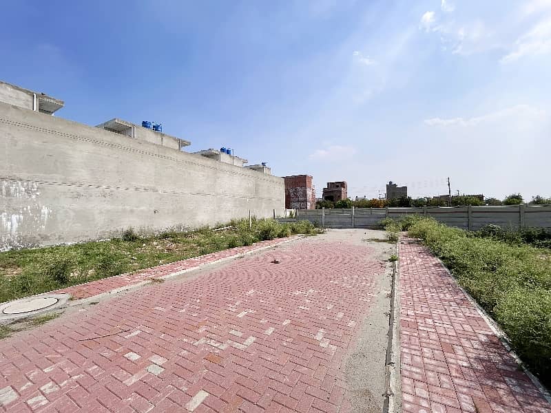 5 MARLA PLOT FOR SALE 2
