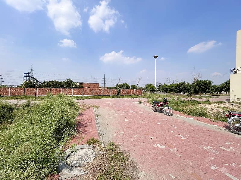 5 MARLA PLOT FOR SALE 3