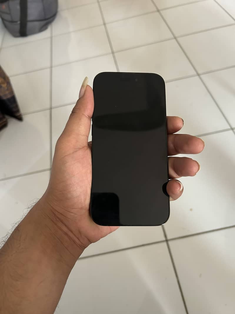 Apple iPhone 14 Pro 1