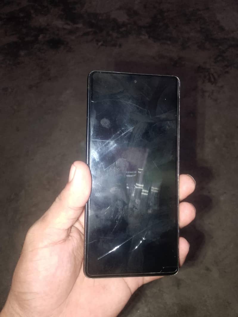 Google Pixel 7 4