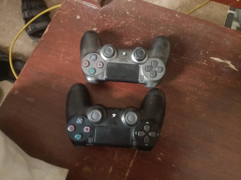 ps 4 wireless controller 0