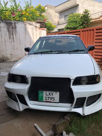 Suzuki Baleno 2001