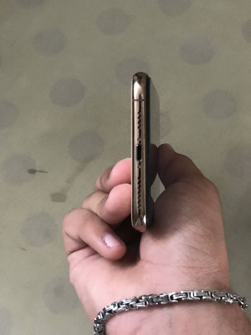 iPhone 11 pro max 1