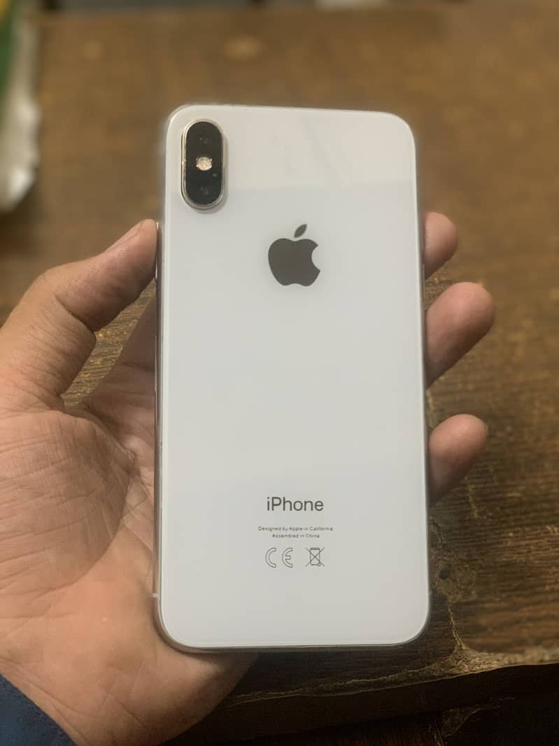 Apple iPhone XS 1