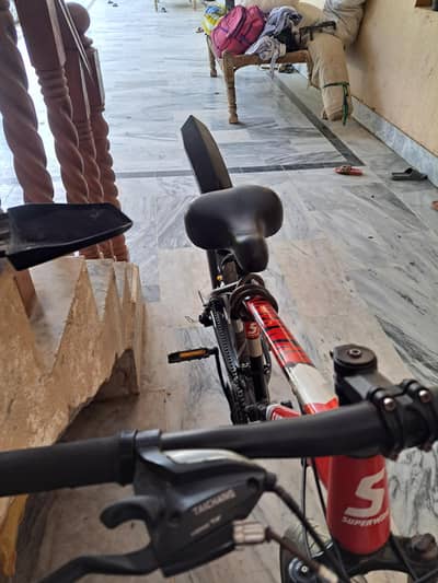 super way kids bicycle Red colour