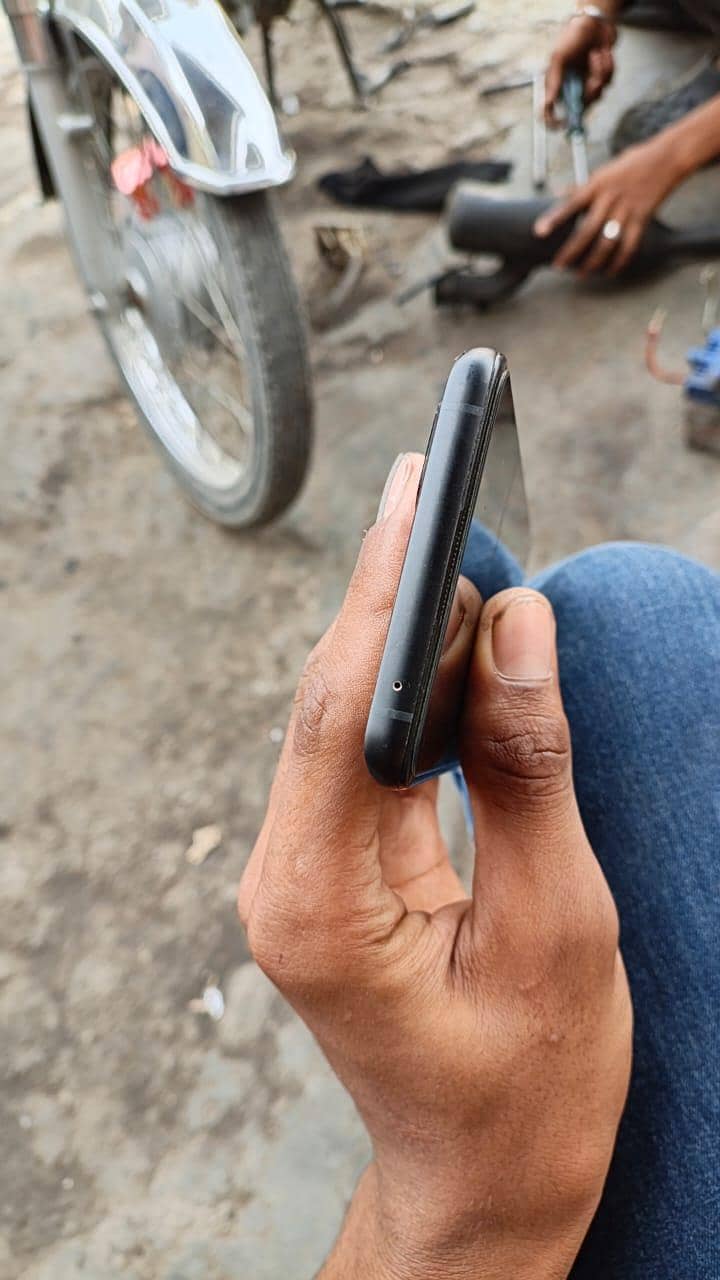 One Plus 9R 2