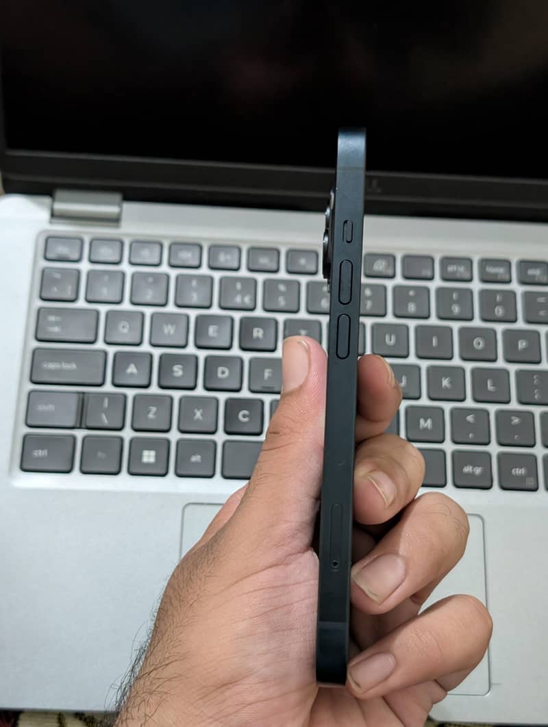 Apple iPhone 14 5