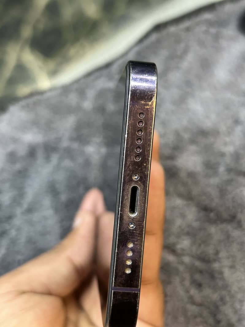 Apple iPhone 14 Pro Max 5