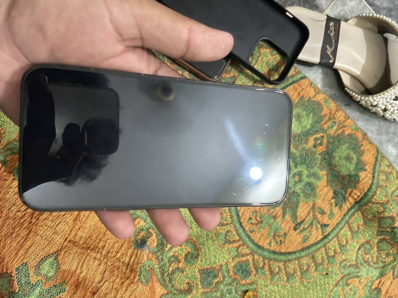 Apple iPhone 14 Pro Max 3