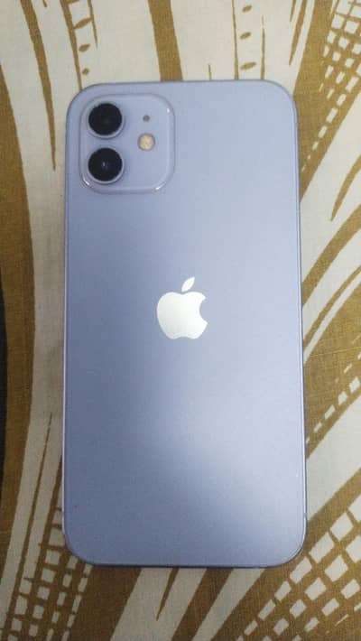Apple iPhone 12