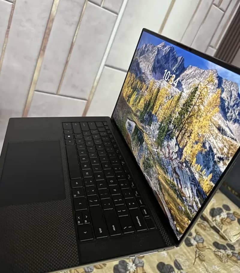 Dell Precision 5550 2