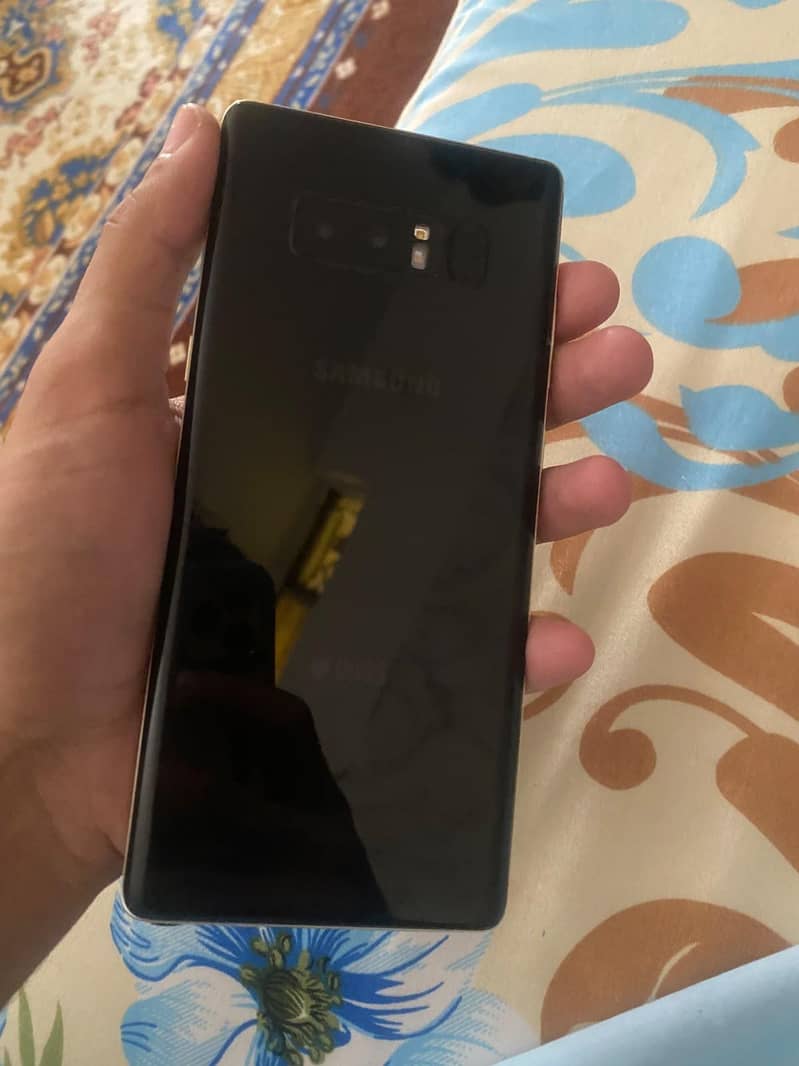 Samsung Mobile Note 8 1