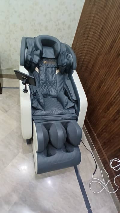 Jc buckman massaging chair