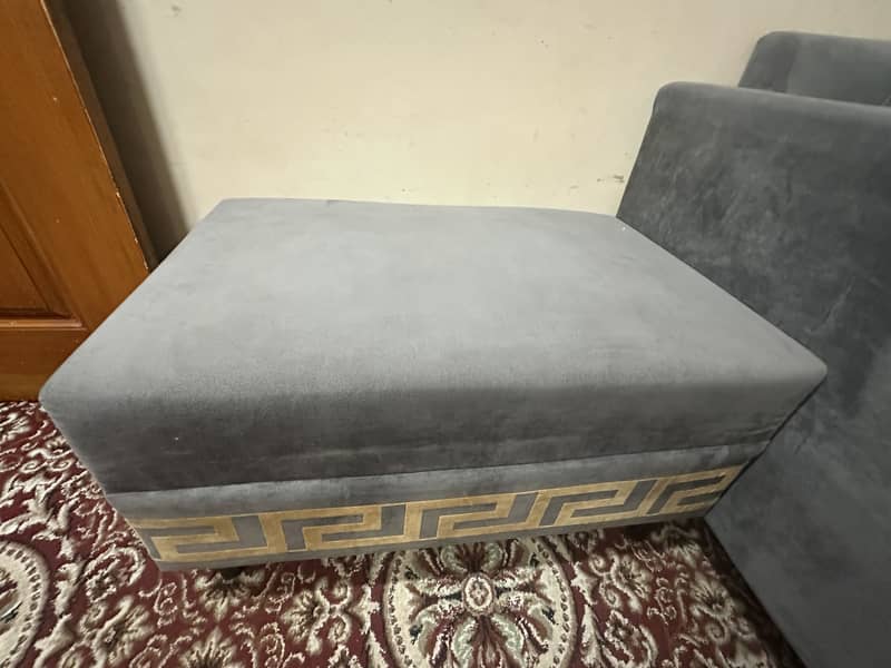 L-Shape sofa 3