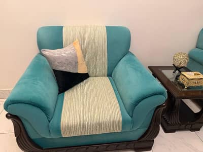 7 SEATER 2 SIDE TABLES 1 CENTER TABLE
