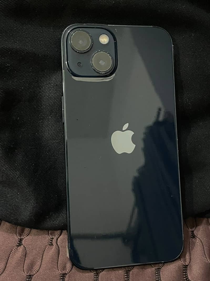 Apple iPhone 13 5