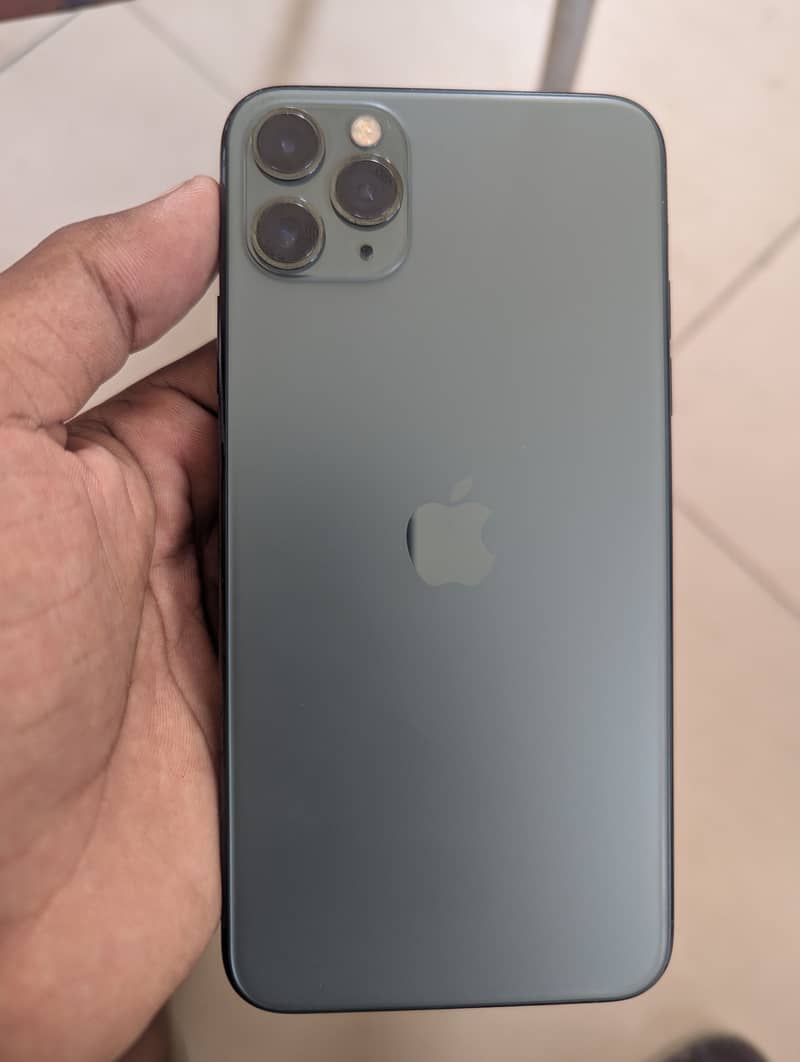 Apple iPhone 11 Pro Max 2