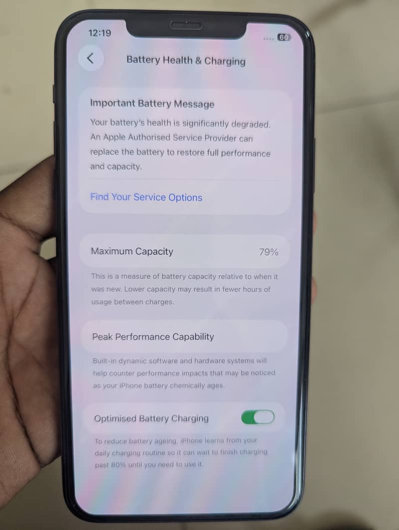 Apple iPhone 11 Pro Max 4