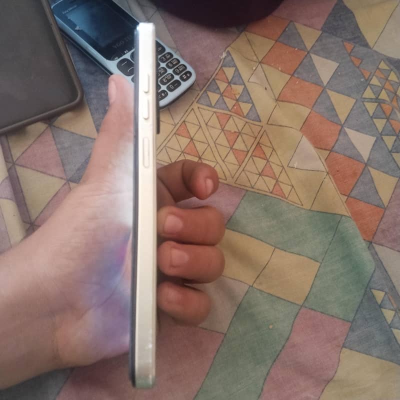 Tecno Spark Go 2